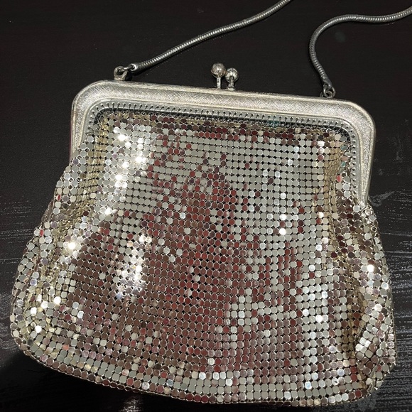 Vintage West Germany Glomesh Silver Chain Mail Purse Bag Metal Kitch Party Retro - Picture 5 of 5